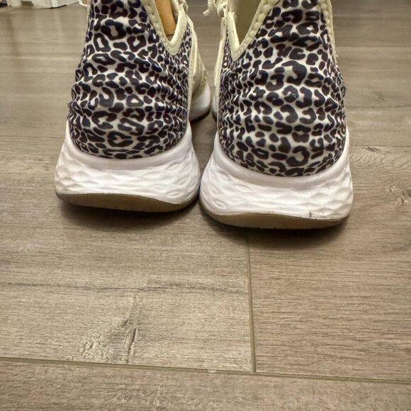 New Balance Fresh Foam ROAV | Leopard Heel | Size 7.5 ✨ 💛 Super cute and comfy - Picture 3 of 10